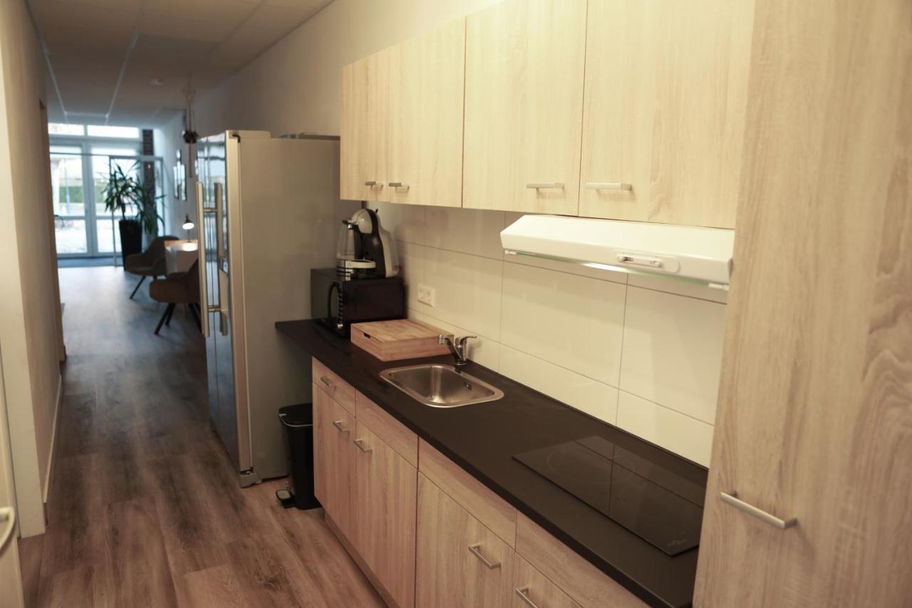 Ruim Appartement In Centrum แยร์เซเก ภายนอก รูปภาพ