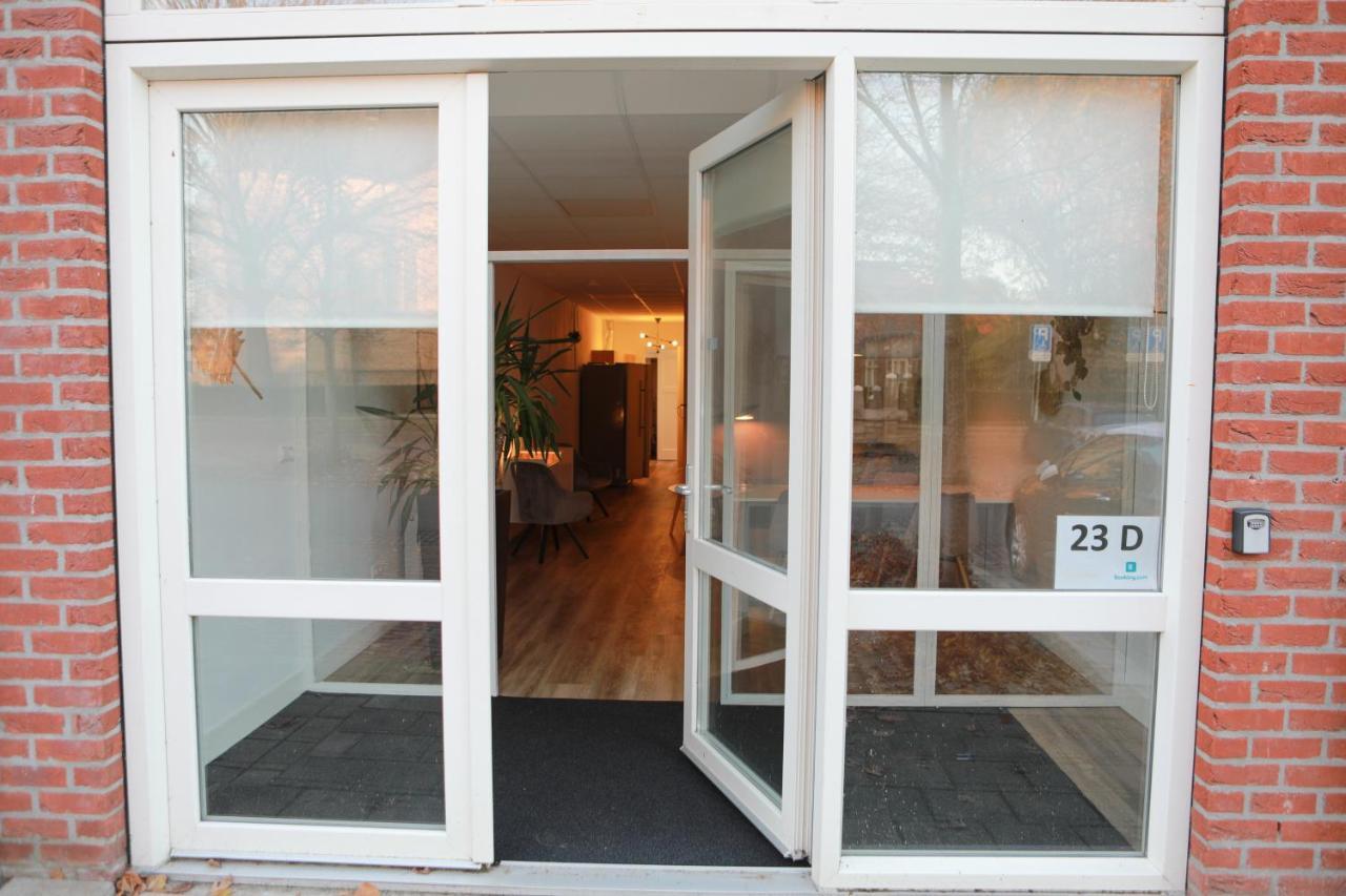Ruim Appartement In Centrum แยร์เซเก ภายนอก รูปภาพ