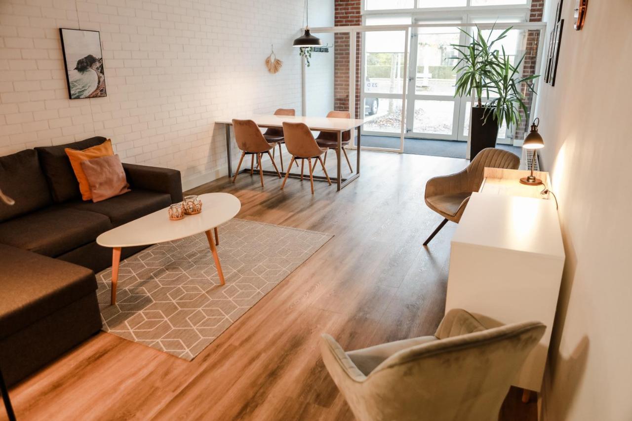 Ruim Appartement In Centrum แยร์เซเก ภายนอก รูปภาพ