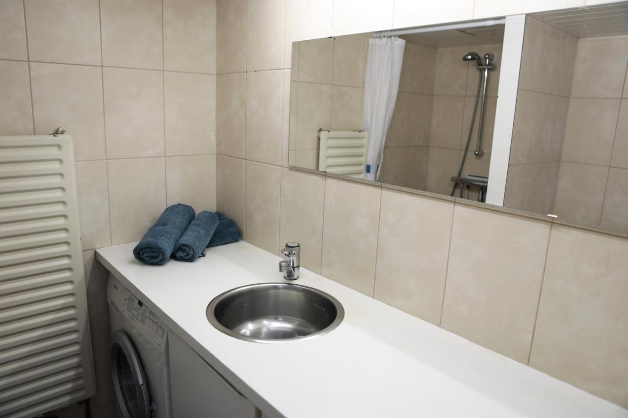 Ruim Appartement In Centrum แยร์เซเก ภายนอก รูปภาพ